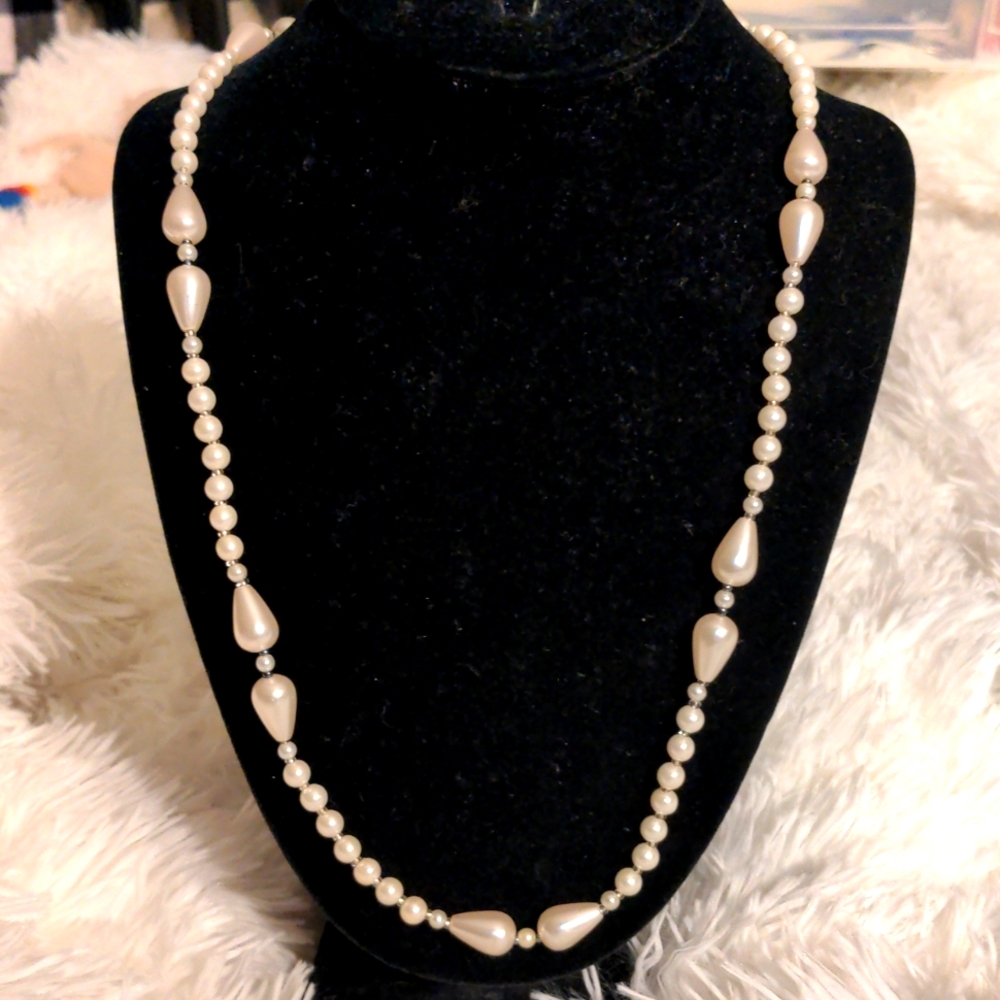 ❤️ Vintage style Pearl Necklace